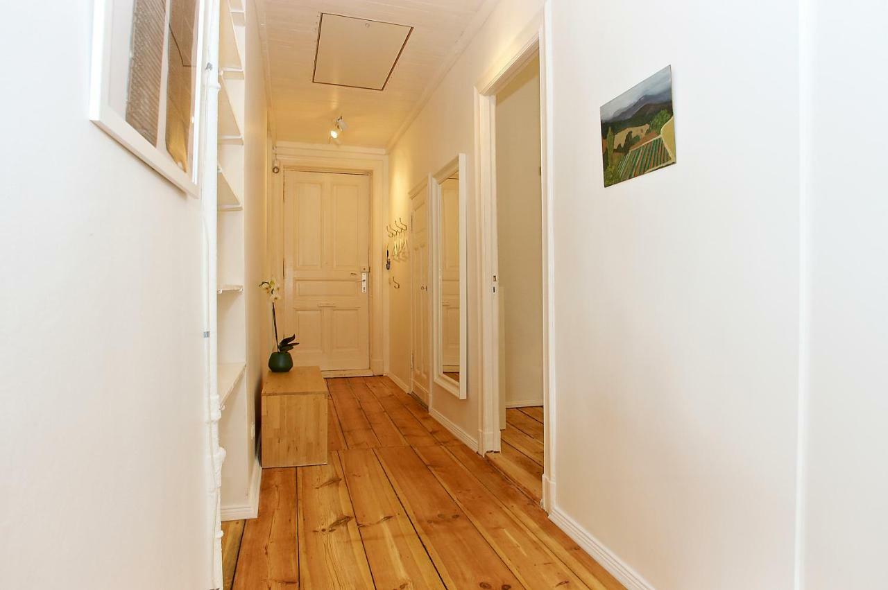 Apartment Prenzlauer Allee Berlin Bagian luar foto